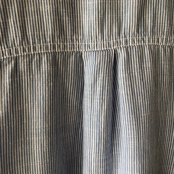 G.H. Bass Co Pinstripe Embroidered Buttondown Sz M - Picture 8 of 11